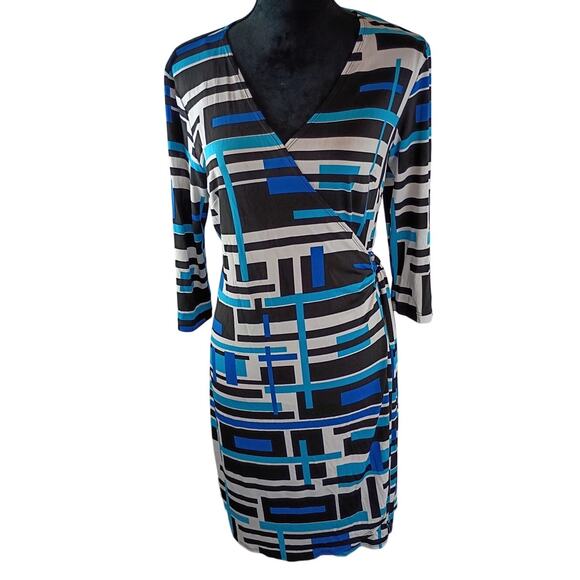 EMMA & MICHELE Women's Midi Wrap Dress Medium Polyester Spandex Geometric - Picture 2 of 5